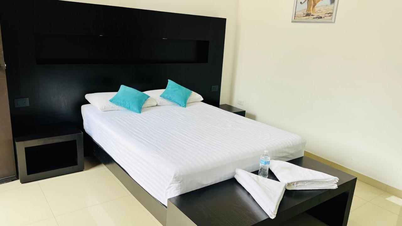 Hotel Villa Pralaya Jiutepec Eksteriør bilde