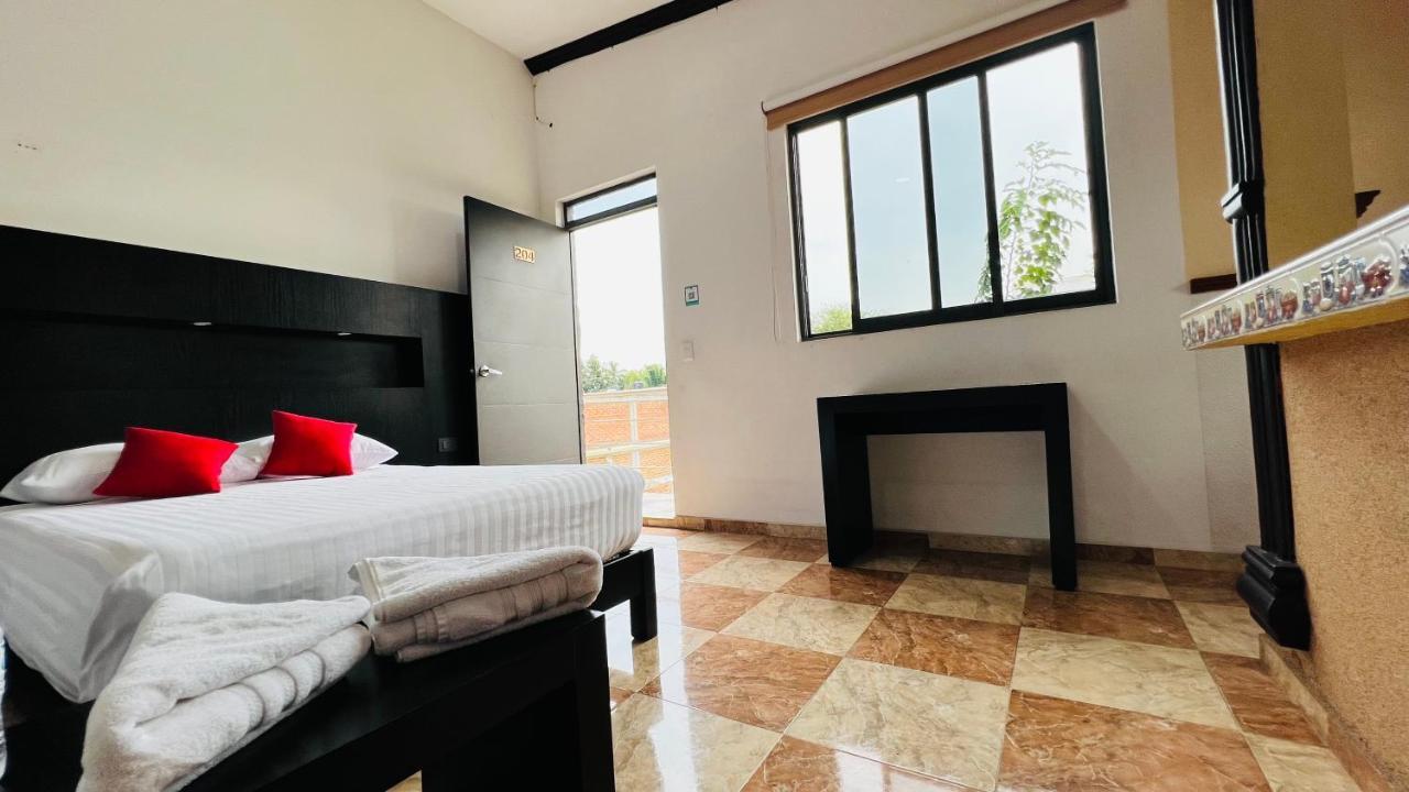 Hotel Villa Pralaya Jiutepec Eksteriør bilde